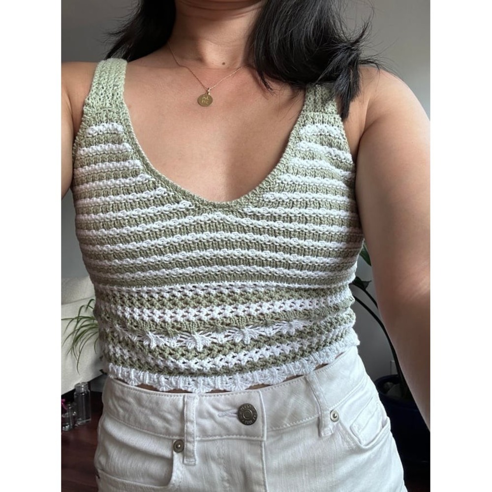 Hollister Green White Crochet Striped Cropped Beachy‎ Summer Tank Top Size M